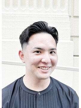 ダッド(DAD) [サイドパート]