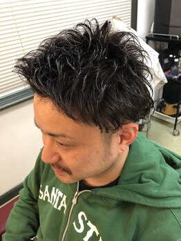 ヘアースタイリストサロン レオン 土浦店(HAIR STYLIST SALON LEON)の写真/ワンランク上のメンズパーマスタイルはお任せください◎再現性の高いパーマで毎朝のスタイリングも時短に☆