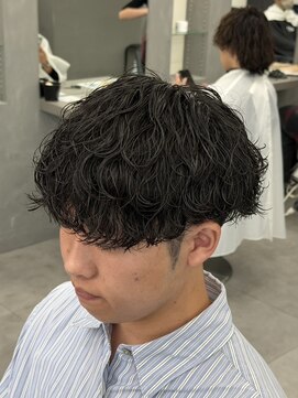 オーバルバイアピッシュ(OVARL by apish) 波巻きパーマ/メンズカットメンズパーマ/スパイラル