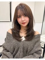 シェイト(ciate)&nbsp;韓国ヘア レイヤーカット オリーブグレージュ@ciate_mayu