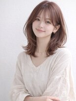 リリアーナ(LILIANA)&nbsp;池袋 くびれミディ くびれレイヤー ミディアムレイヤー