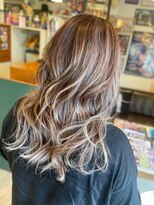 ヘア メイク ココ(hair make coco)&nbsp;筋感のあるホワイトラベンダー(*^^*)