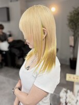 ジゼル 栄 矢場町(Giselle)&nbsp;☆玉腰☆ホワイトブロンド/レイヤー【名古屋/栄/ブリーチ/ボブ】
