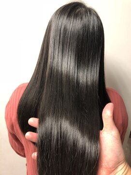 アリア トータルビューティー(Aria total beauty) LIAストレートトリートメント