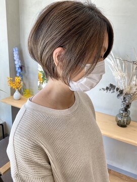ヤエカ(yaeca) くびれショートボブ