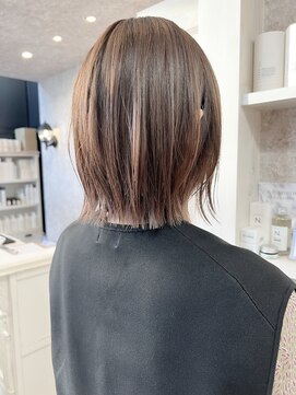 キャアリー(Caary) 福山市美容室Caary人気 秋ヘアミディアムレイヤースタイル
