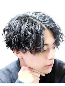 アイトーキョー 横浜(AI TOKYO) 波巻き/ハイライト/マッシュパーマ/ウルフ[横浜駅]