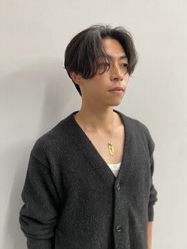 ステップボーンカット トーキョー(STEP BONE CUT TOKYO) 【メンズステップボーンカット】センターパート／リバースカール