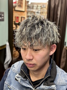 ヒロギンザ 仙台本店(HIRO GINZA) 仙台　ツイスト　ツイスパ　縦落ち　メッシュ　ハイライト