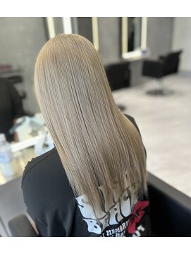 シーエスメイドバイシャチュー 栄店(CS made by SHACHU) ホワイトカラー