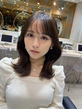 ルームバイシー 新宿(Loom. by Sea) イメチェン×美髪[ワイドバング/韓国/新宿/顔まわり]