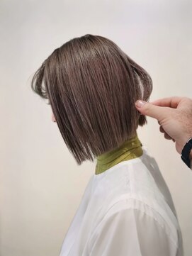 パーク(PARK.umeda) 切りっぱなしボブ×オリーブカラー