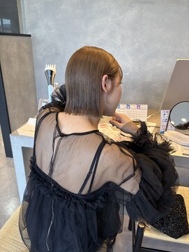 アチーブリス(achieve Liss) 切りっぱなしボブ