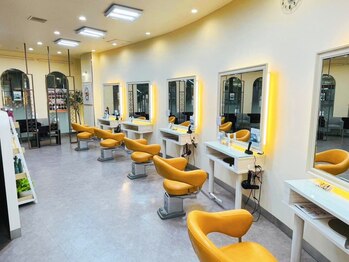 ララアムール イオン洛南店(LaLa amour)の写真/【イオン洛南2F】幅広い年代の十人十色のご要望にお応えし、お客様と一緒に理想のデザインを創り上げます♪