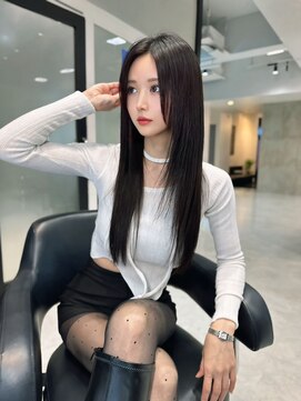 シェノン バイ アランスミシー 表参道(CHAINON by Alan smithee) 表参道/クラゲヘアー/オリーブグレー/小顔/ココアベージュ/渋谷