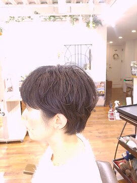 アンプレヴーアジュテ(Impre'vu ajoute) 大人OLショート