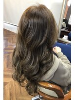 マルカ ヘアー(MARKA hair) シークレットハイライト♪フォギーアッシュ♪