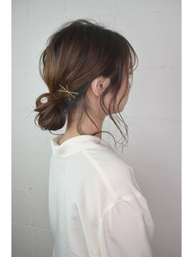 カミノート(kaminote) 鎖骨レングスかんたんアレンジ