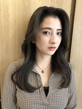 ジーナ 銀座中央通り(Zina) 【鈴木那奈】韓国風カット