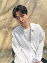 コンティニュー オモテサンドウ(CONTINUE OMOTESANDO)&nbsp;大人気！韓国風カルマパーマセンターパートメンズヘア