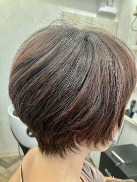 ペシェ(PECHE) 前髪アリのすっきりショート(^^♪