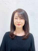 ウミネコ美容室(Umineko美容室) 内巻きロングレイヤー