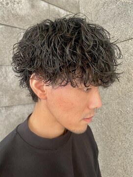 ニアウ 伊勢崎連取店(Niau) メンズマッシュウルフ波巻きスパイラルパーマメンズパーマ