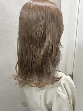 ラックスビー シュクラン 八戸ノ里駅前店(LUXBE SHUKRAN) こなれミディ大人かわいいミルクティーベージュ