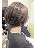クオン(kuon) 首元スッキリショートBOB