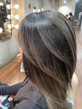 ストリートブライズ(STREET BRIDES) バレイヤージュ