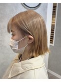 透明感たっぷりベージュカラー