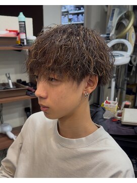 サロン ド ロイ(Salon de Roi) 縦落ちパーマ神戸ブラウンメッシュ神戸メッシュパーマ神戸