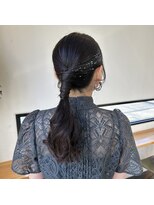 ダブル(W) ポニーアレンジ