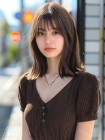 ムウ 難波(MOU)&nbsp;こなれミディワイドバングホワイトブロンド外はね美髪20代30代