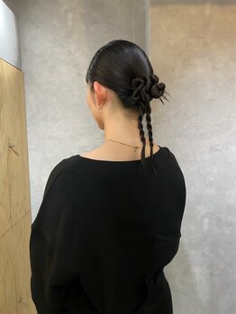 パドマ(Padma)の写真/【神戸元町駅前徒歩1分】シーンに合わせたヘアセットで周りと差がつく!特別な日のアレンジはプロにお任せ◇