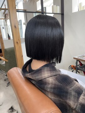 ニコ 四街道(nico) ぷつっとボブ