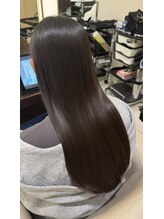 ヘア&エステ ヒロイン 西武池袋店 池袋大人上品ナチュラルストレートスタイルヘア。