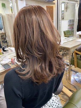 マインバイアフロートギンザ(MYNE by AFLOAT GINZA) レイヤーウルフ