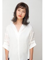 オーガニック リブ 川越(organic+live)&nbsp;２０代３０代４０代外ハネアッシュグレージュ肩ライン耳掛け