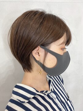 ウィクシー(wixy) 横顔美人くびれショート