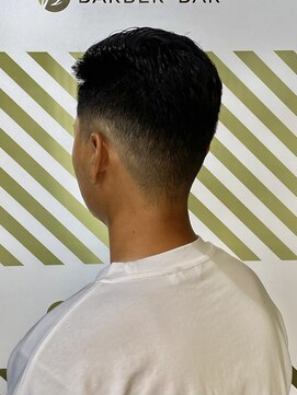 バーバーバー 高坂(BARBER－BAR) スキンフェード727【バーバーバー高坂】