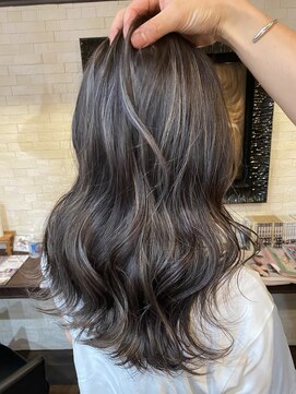 ボアップ 新居浜店(boappu) #ハイライト #カラー #グレー #グレージュ #ケアブリーチ