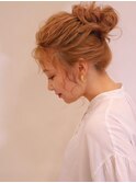 #オレンジカラー#お団子アレンジ#クルクルパーマ