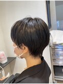ショートヘア