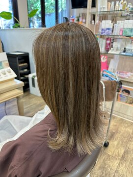 ベルプロッドバイアルター 千葉(bel. prod by aL-ter) 【bel.高野】グレージュカラー/シルキーベージュ/斜めバング