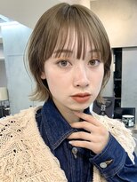 レア 渋谷(Le'a) ワイドバング/外ハネボブ/ボブ/寒色ミルクティー/ベージュ