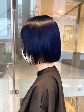 ヲタク(wotaku.) ネイビーブルーカラーダブルカラーケアブリーチ青髪ミニボブ艶髪