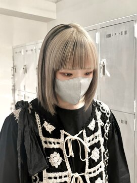 ザ オーダー(THE ORDER) ホワイトベージュ セクションデザインカラー