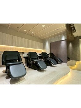 《一つひとつの所作に、上質なおもてなしを感じる》技術・空間・接客すべてが整った満足感を＊[表参道]