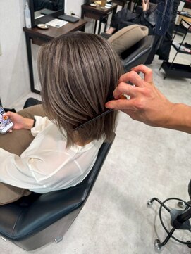 メリー オオサカ(Merly Osaka) 海外風バレイヤージュ